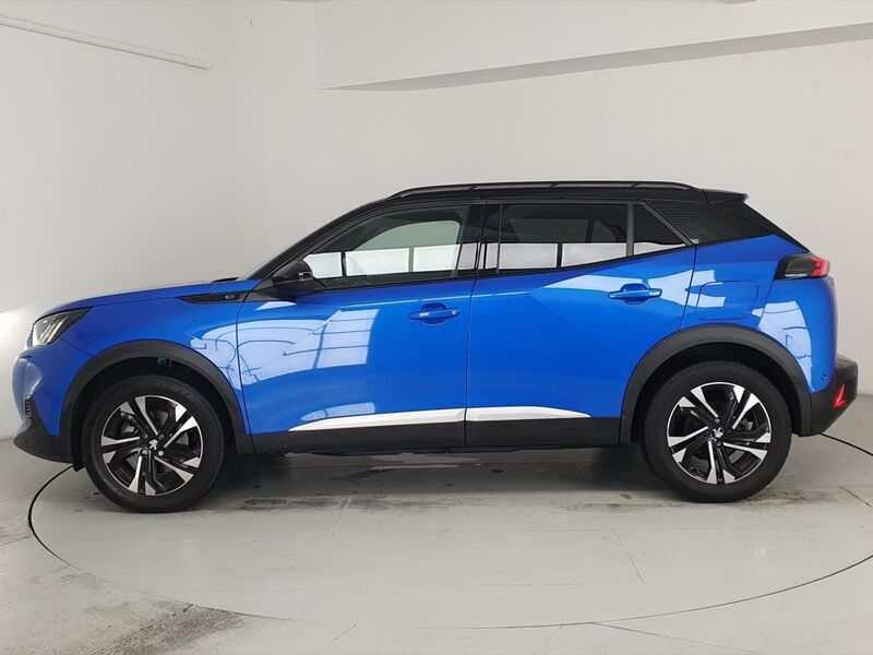 More views of Peugeot 2008