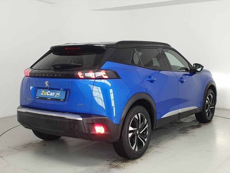 More views of Peugeot 2008