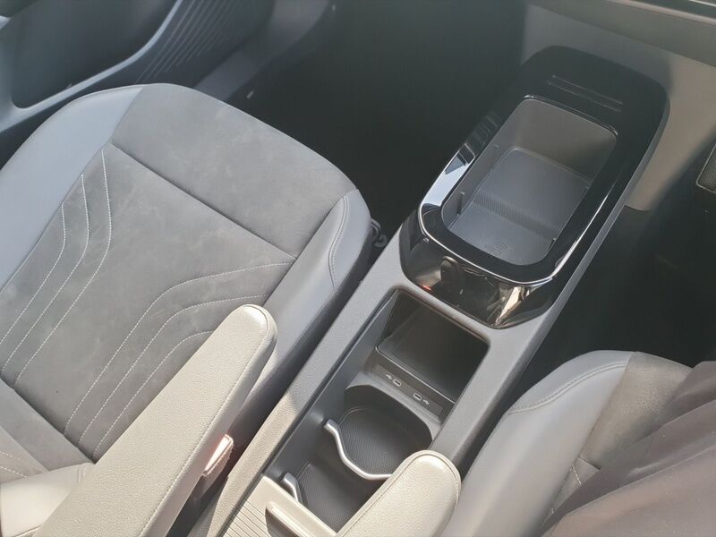 More views of Volkswagen ID.4