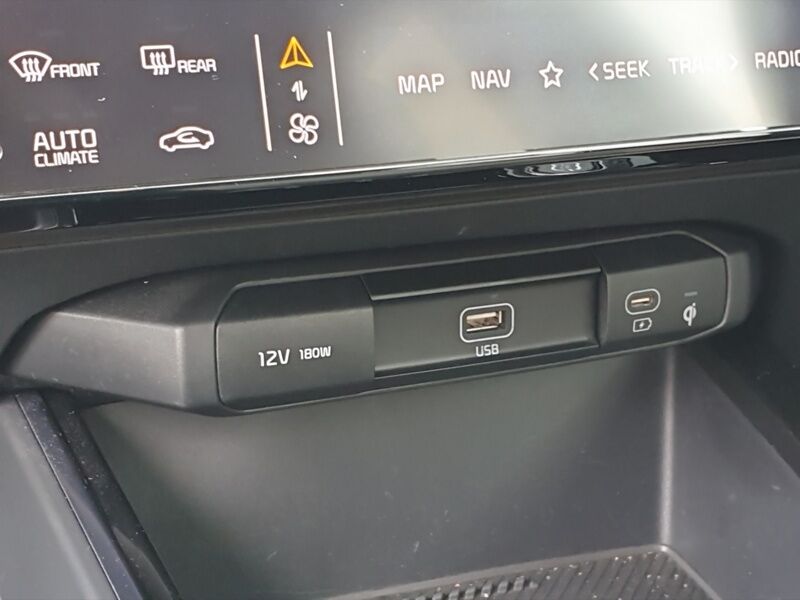 More views of Kia e-Niro