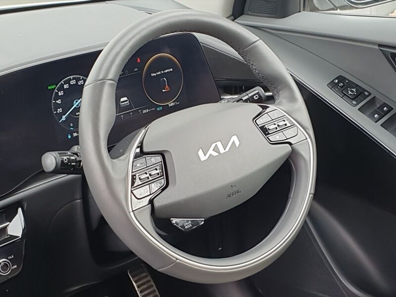 More views of Kia e-Niro