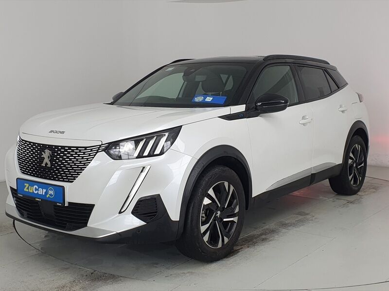 More views of Peugeot 2008