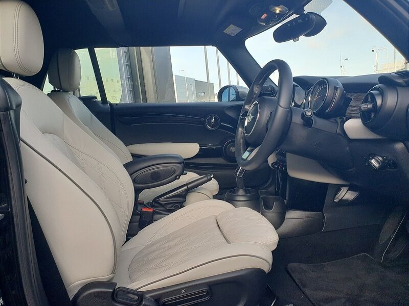 More views of Mini Cooper