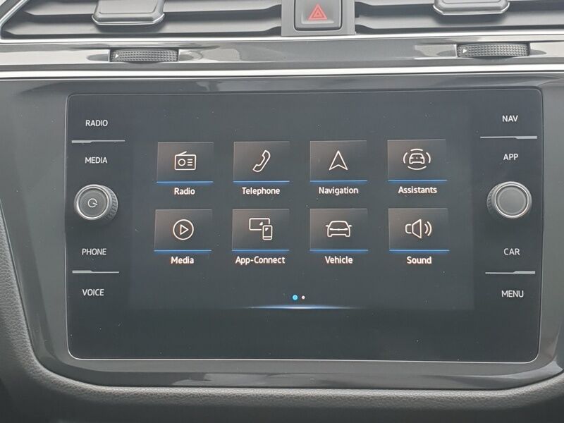 More views of Volkswagen Tiguan Allspace