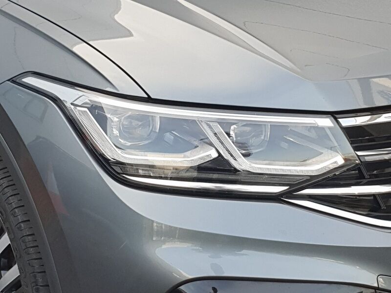 More views of Volkswagen Tiguan Allspace