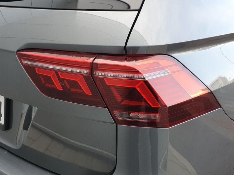 More views of Volkswagen Tiguan Allspace