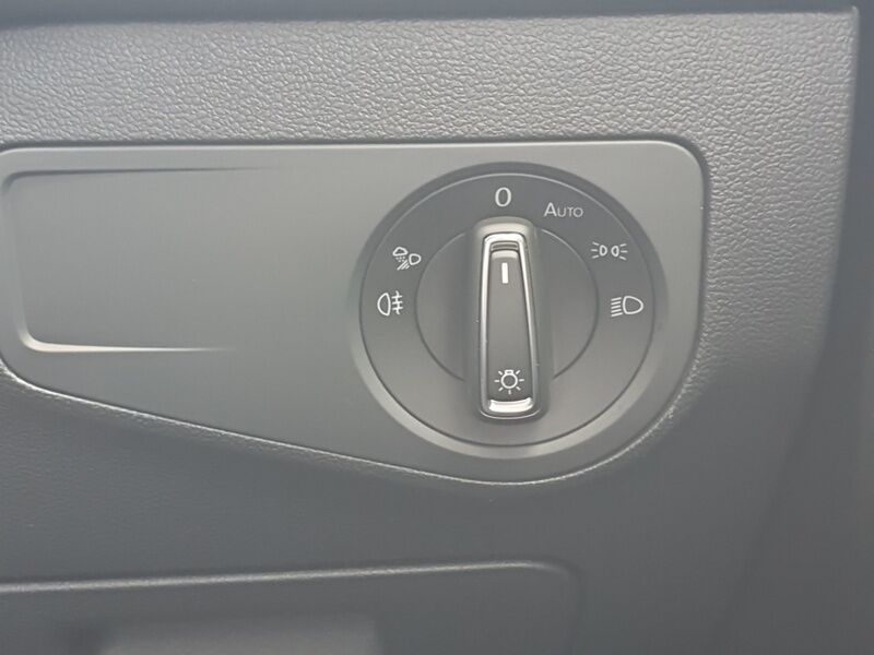 More views of Volkswagen Tiguan Allspace