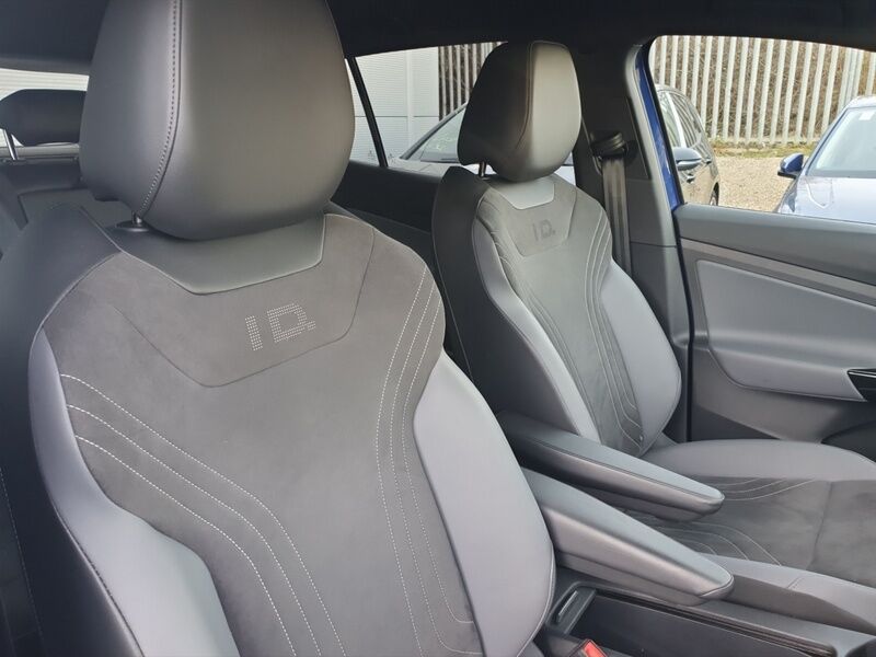 More views of Volkswagen ID.4