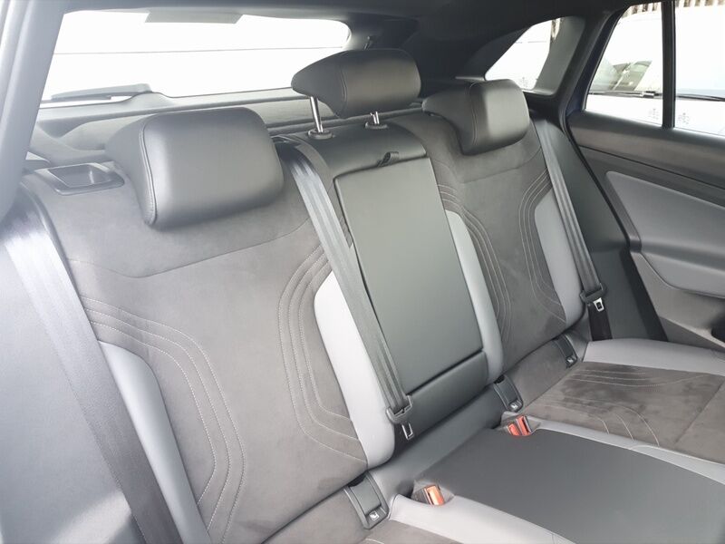 More views of Volkswagen ID.4