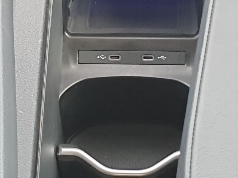 More views of Volkswagen ID.4