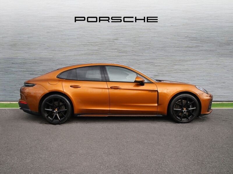 More views of Porsche Panamera