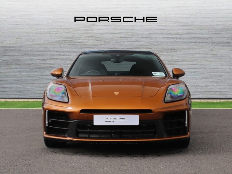 More views of Porsche Panamera