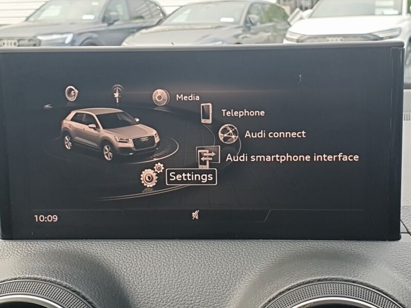 More views of Audi Q2