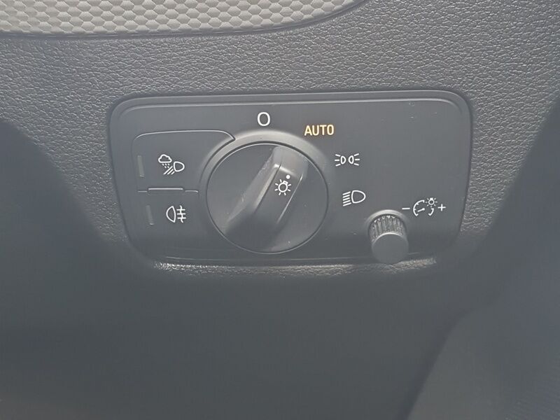 More views of Audi Q2