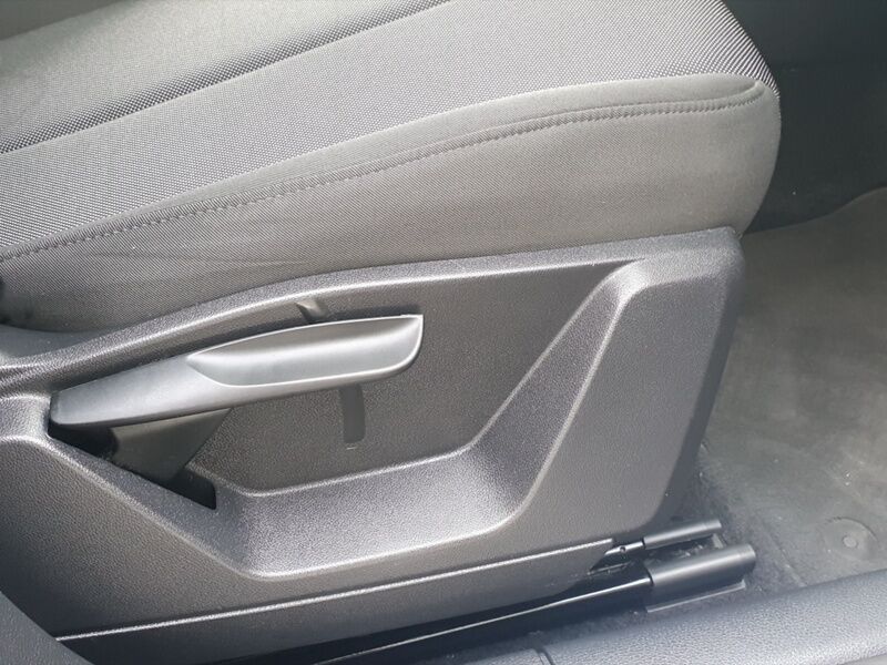 More views of Audi Q2