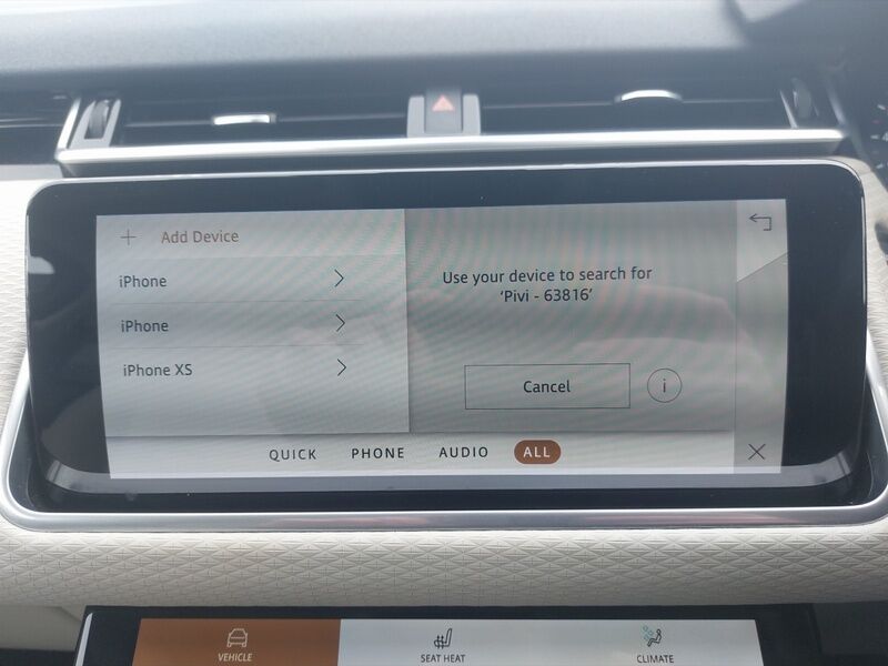 More views of Land Rover Range Rover Velar