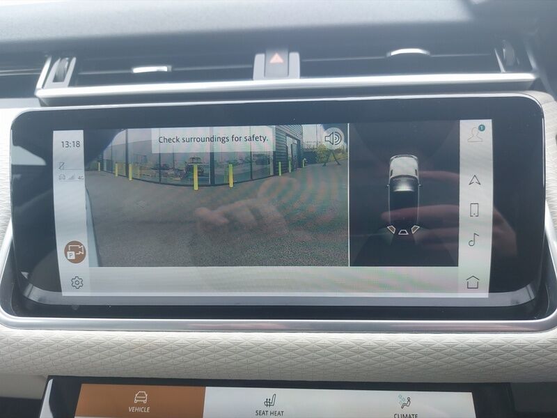 More views of Land Rover Range Rover Velar