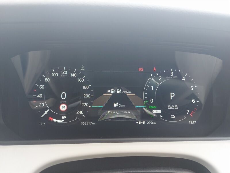 More views of Land Rover Range Rover Velar