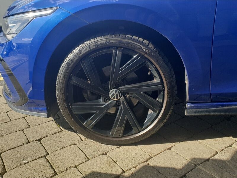 More views of Volkswagen Golf