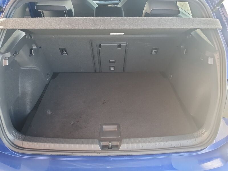 More views of Volkswagen Golf