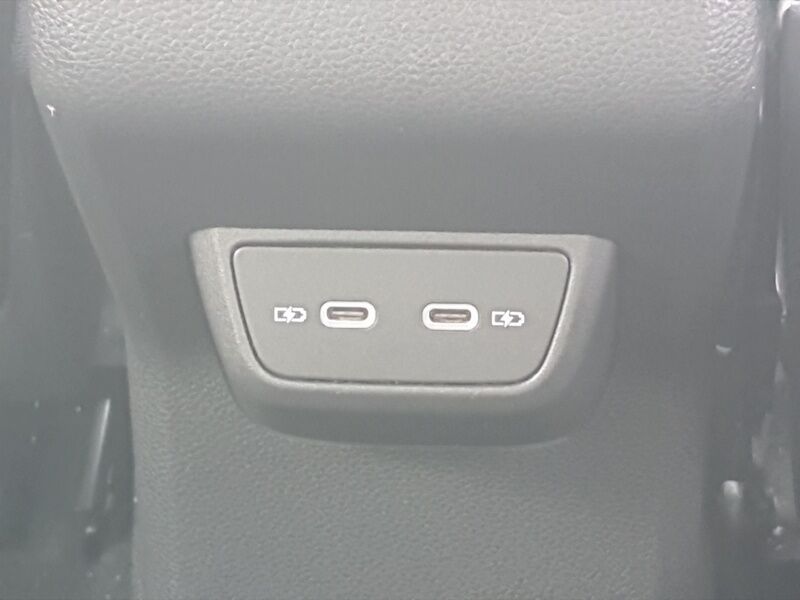 More views of Volkswagen Polo