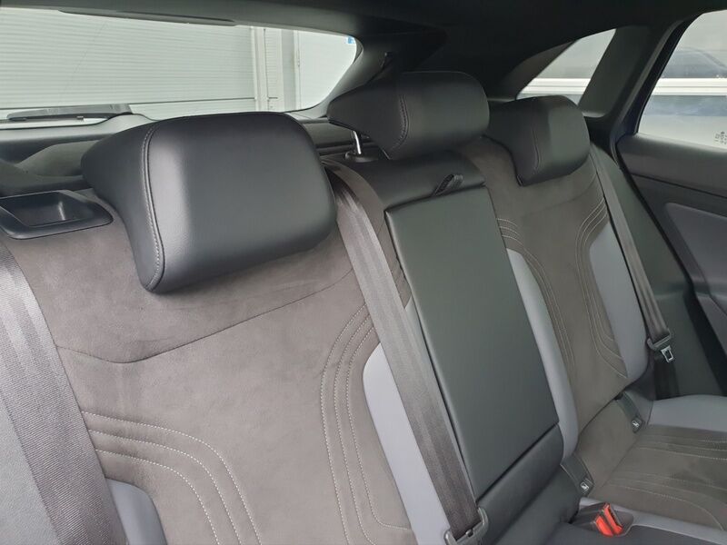 More views of Volkswagen ID.4