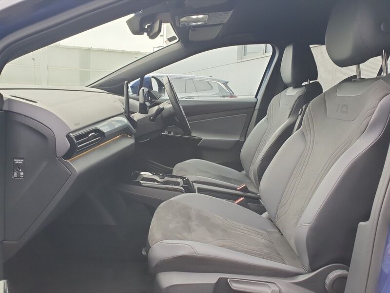 More views of Volkswagen ID.4