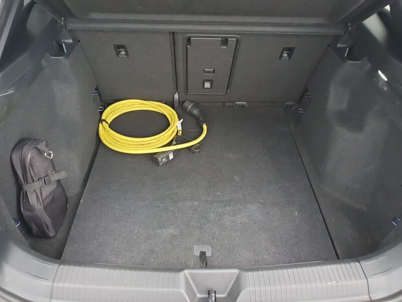 More views of Volkswagen ID.4