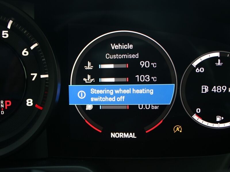 More views of Porsche 911