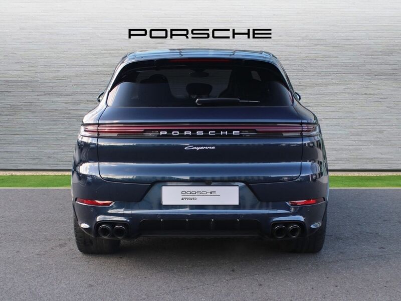 More views of Porsche Cayenne