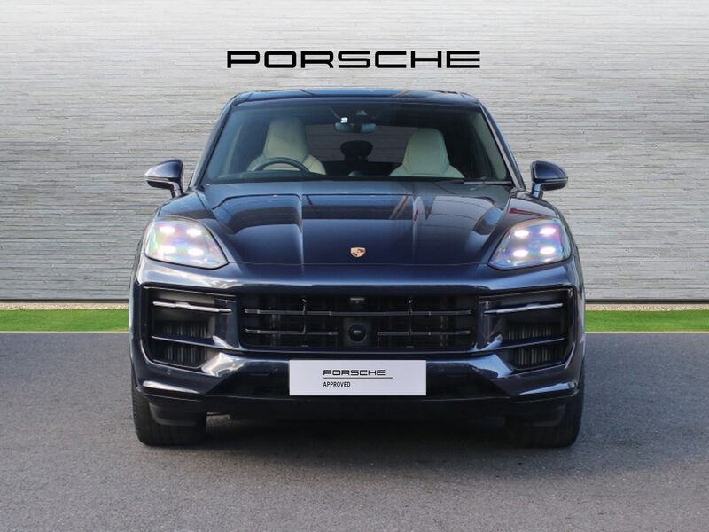More views of Porsche Cayenne