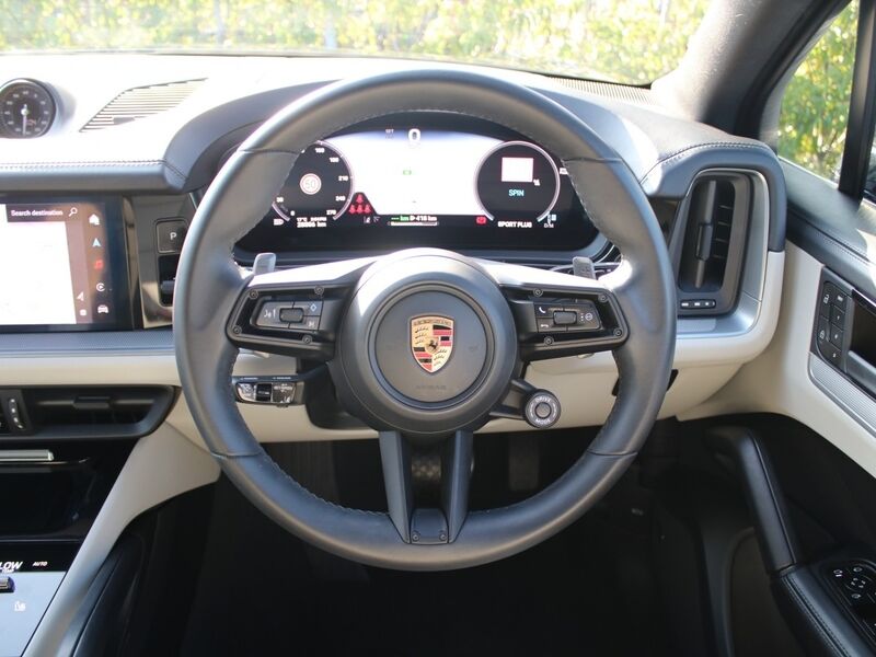 More views of Porsche Cayenne