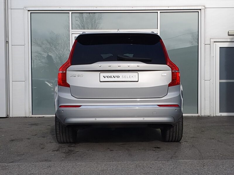 More views of Volvo XC90