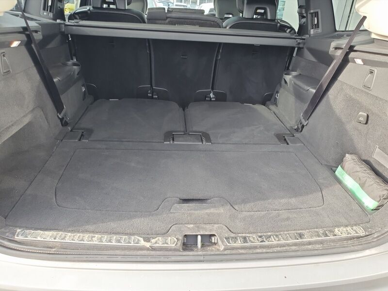 More views of Volvo XC90