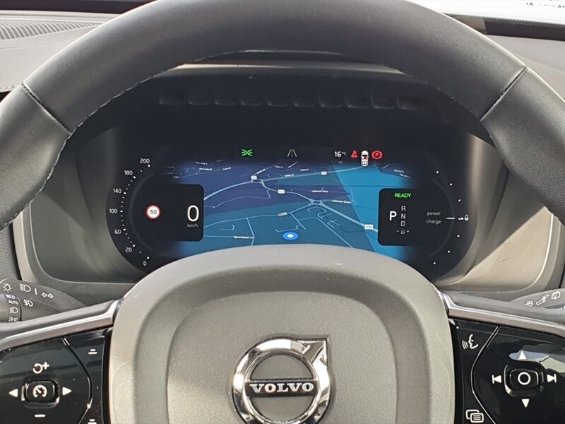 More views of Volvo XC90