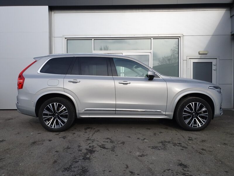 More views of Volvo XC90