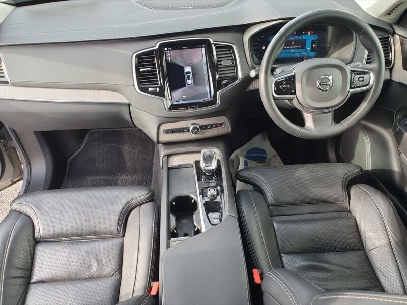 More views of Volvo XC90