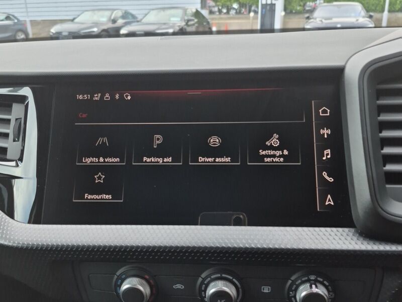 More views of Audi A1