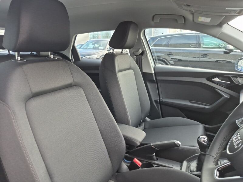 More views of Audi A1