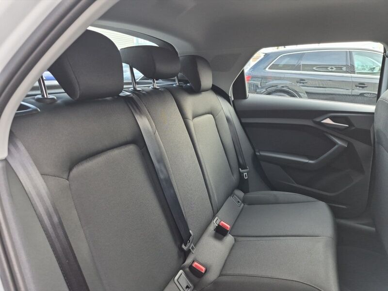 More views of Audi A1