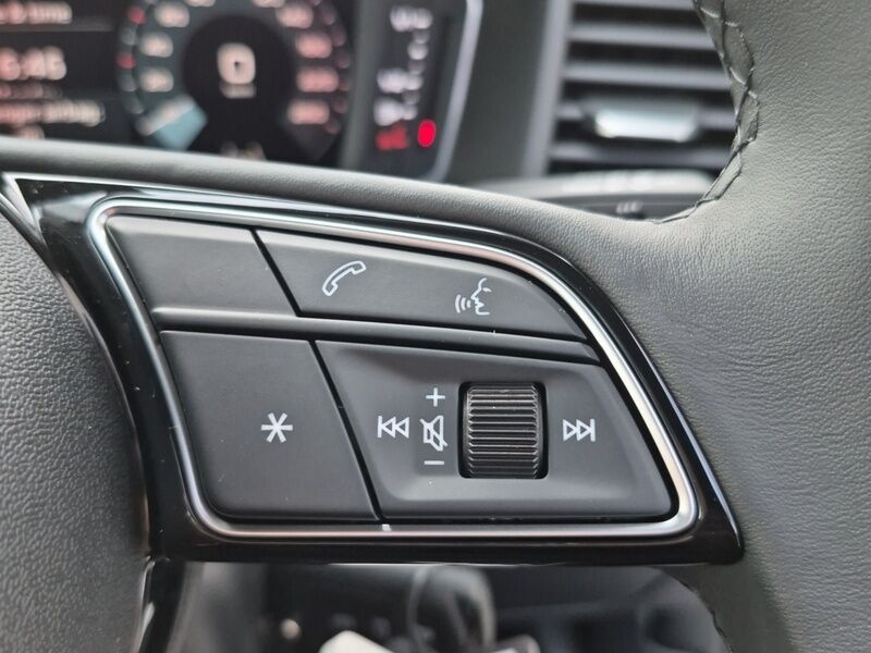 More views of Audi A1