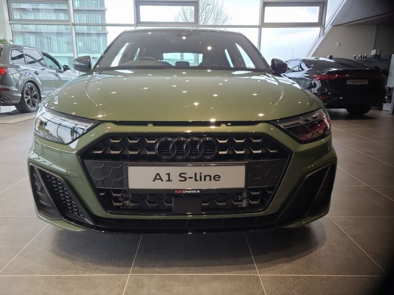 More views of Audi A1