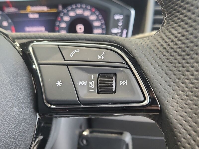 More views of Audi A1