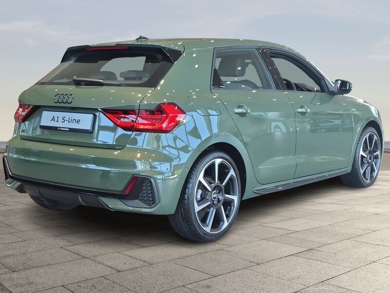 More views of Audi A1