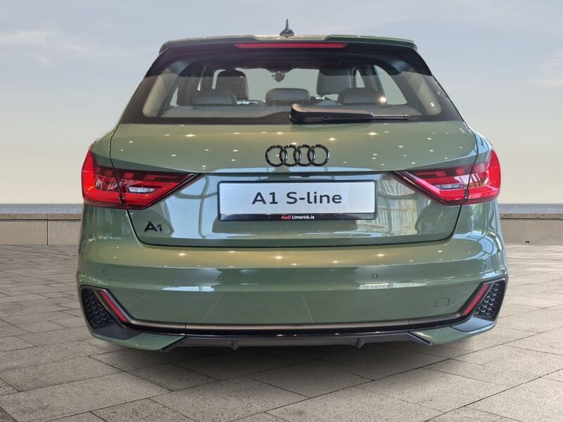 More views of Audi A1
