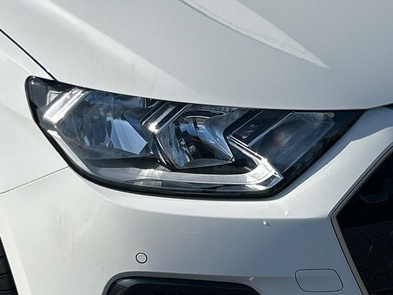 More views of Audi A1