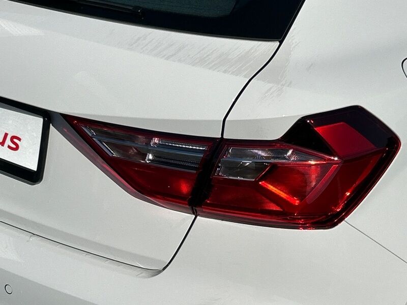 More views of Audi A1