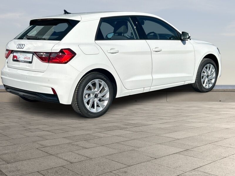 More views of Audi A1