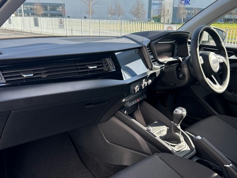 More views of Audi A1