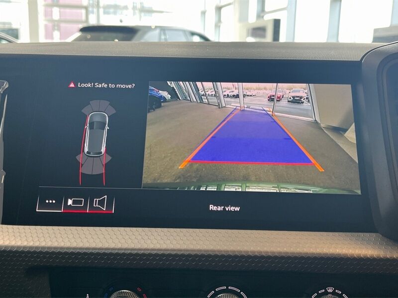 More views of Audi A1